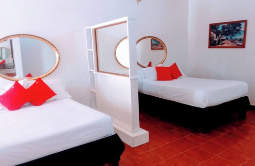 Cadereyta de Montes Hotel | San Antonios Hotel