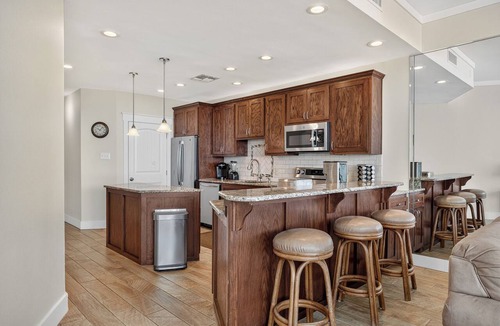 Port Aransas Condo | Sandpiper Condominiums 1209, Panoramic Gulf Views w/direct access to Mustang Island/Port A beaches.