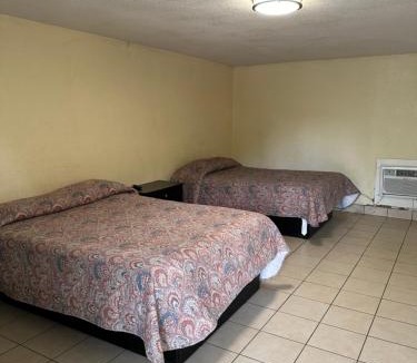 Alamo Heights Hotel | Sands Motel