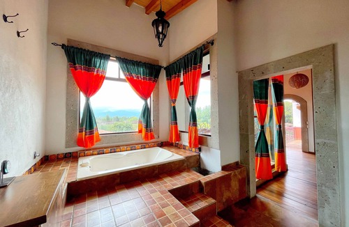 Patzcuaro Hotel | Sandunga Suites Patzcuaro