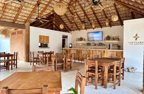 Huautlco Hotel | Santuario San Agustín