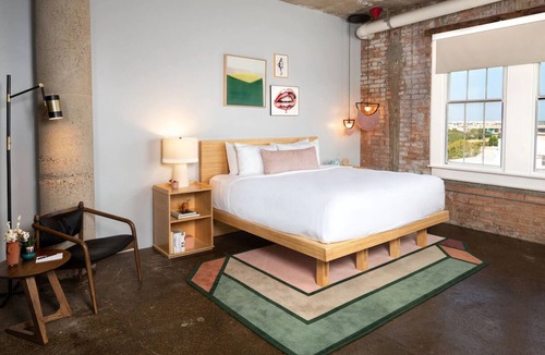 Downtown Dallas Hotel | Scenic View Stay | 1 Unit | Near Downtown Dallas