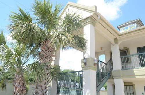 Astrodome Hotel | Scottish Inn and Suites NRG Park/Texas Medical Center - Houston