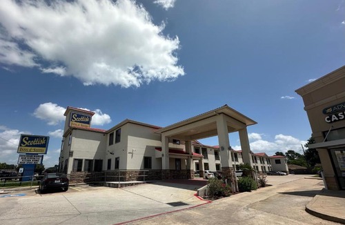 Barker Hotel | Scottish Inn and Suites