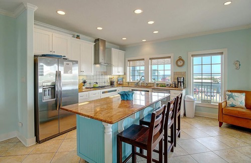 Sand Point House | Sea the View Main House as seen on HGTV -270 degree views,boardwalk,comm hot tub