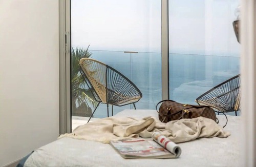 Antheor House | Sea-view villa for 8 guests with heated pool