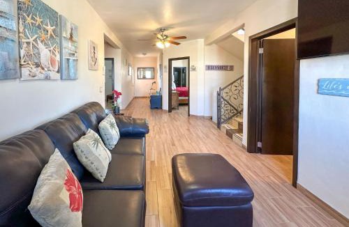 Cholla Bay Apartment | Serena Stay Spacious 3BR Apartment