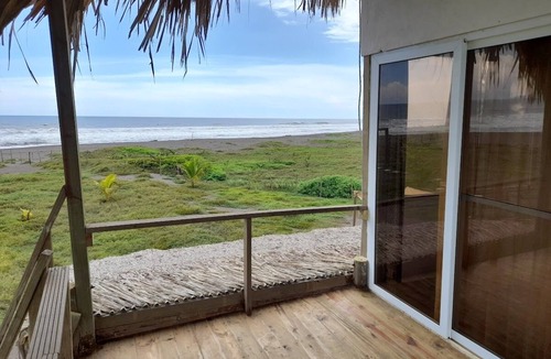 Moyuta Cabin | Serene 2-bedroom cabin at the beach in Guatemala
