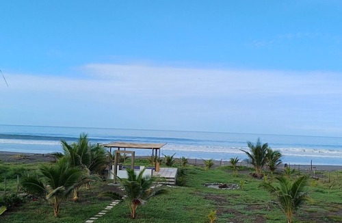 Moyuta Cabin | Serene 2-bedroom cabin at the beach in Guatemala