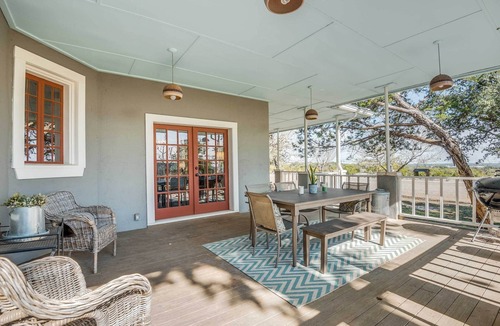 Boerne House | Serene Hill Country Wildlife Sanctuary w/Porch