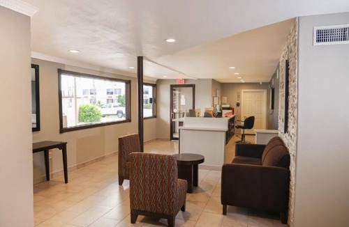 McAllen Hotel | Serene Unit Near Quinta Mazatlan - Parking, Pool, And Pet Friendly Place