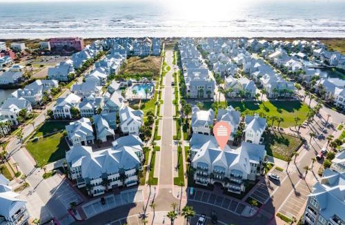 Cinnamon Shore Apartment | Serenity Found TC 1312