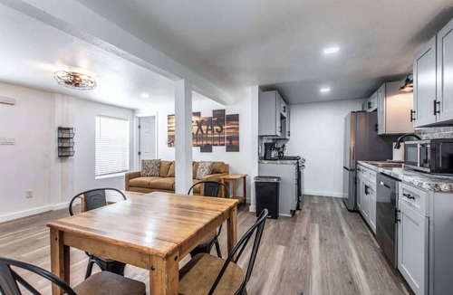Del Mar Apartment | Serenity Suites C Sum