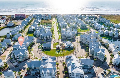 Cinnamon Shore Apartment | She Sells Seashells TC 8203