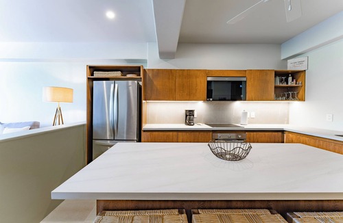 Crucecita Condo | Short Walk to Beach & Town · 2nd Level · Solana