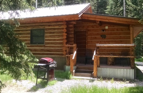 Cooke City-Silver Gate Cabin | SilverTip Cabins-Next to Yellowstone's NE Entrance, Silver Gate, MT