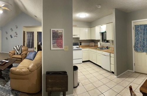 San Marcos House | Simple and charming, 2 bed house, in a great place!