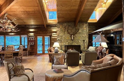 Sacramento House | Skyline Ranch