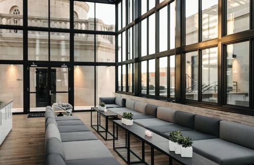 Downtown Dallas Hotel | Soaring Ceilings and Floor-to-Ceiling Views in a Modern Loft Retreat