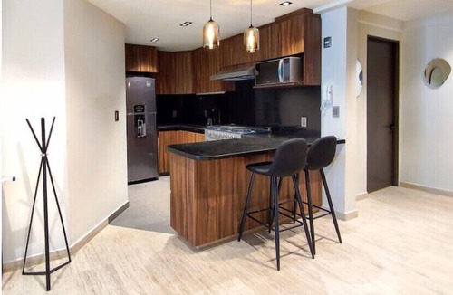 Colonia Roma Apartment | Soho Sunlight Serenity: Dive into the Essence of Today's Elegance