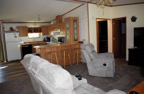 Gardiner House | Soothing, Tranquil, 3-bedroom home. New listing. Also see vrbo#291451