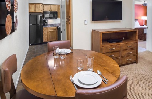 Northeast Santa Fe Hotel | Southwestern Charm Near Canyon Road, Museums & Santa Fe’s Iconic Plaza