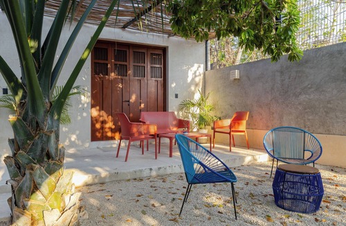 Centro House | Spacious 1-floor House, Outdoor Oasis in Centro