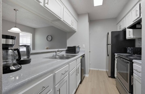 North San Antonio - SAT Apartment | Spacious 2 bed 2 bath getaway