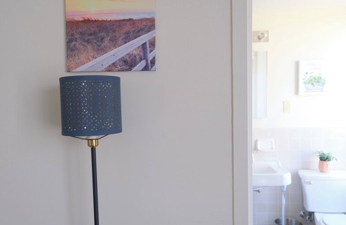 Los Angeles Bed & Breakfast | Spacious 2-bedroom in the miracle mile