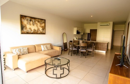 Zona Industrial Condo | Spacious 3 beds 2.5 baths Condo US Consulate