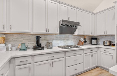 Leander House | Spacious 3BR Getaway w Dedicated Office | Sleeps 5