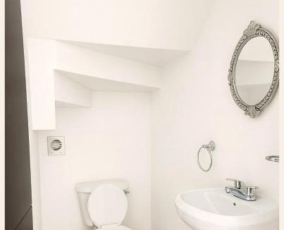 San Luis Potosi House | Spacious 3BR House On-Site Parking at Los Lagos