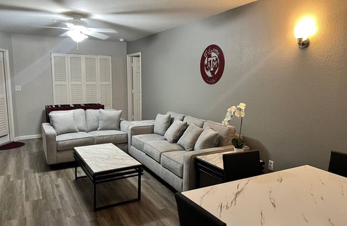 Pecan Tree - McCullough Condo | Spacious 4-bedroom in College Station, less than 2 miles from Kyle Field.