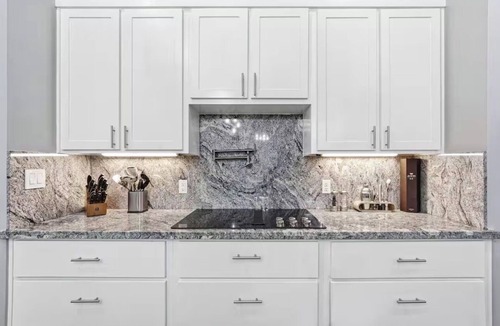 Edinburg House | Spacious 4-bedroom house in beautiful Edinburg with awesome pool