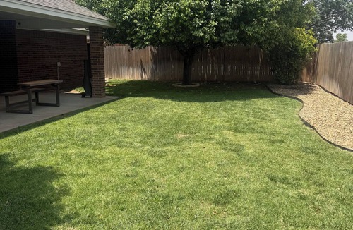 Clovis House | Spacious 4-bedroom house with WiFi, AC in welcoming Clovis