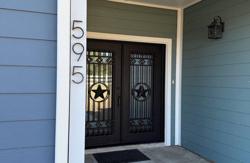 Point House | Spacious 4-bedroom house 5 minutes from Lake Tawakoni