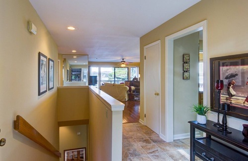 Lake Hamilton Condo | Spacious 4 Bedroom Family LAKE Condo @ Southshore! | POPULAR!