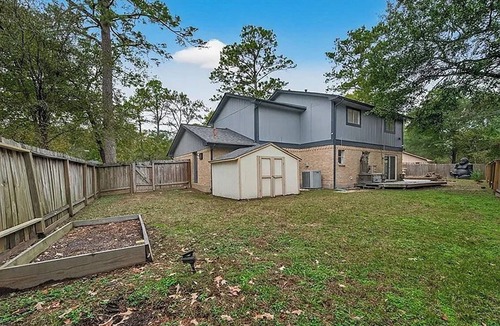 Panther Creek House | Spacious 4BR Home with Private Pool in The Woodlands