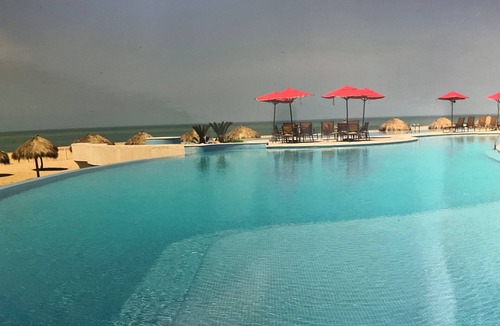 South Hotel Zone Condo | Spacious 5-bedroom Ocean Front Penthouse in tranquil Puerto Vallarta with AC