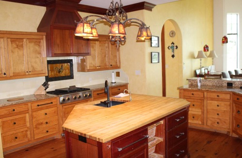 La Grange House | Spacious 5-bedroom country house in marvelous La Grange with breathtaking sunset