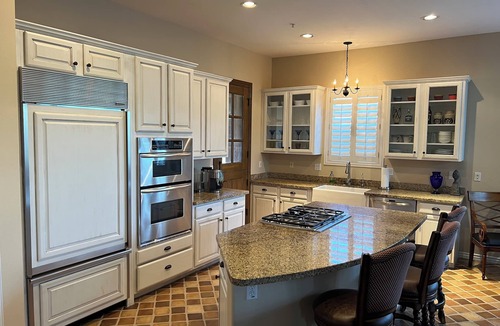North Scottsdale Villa | Spacious and Charming 2+ bedroom Villa in fabulous Scottsdale gated community!