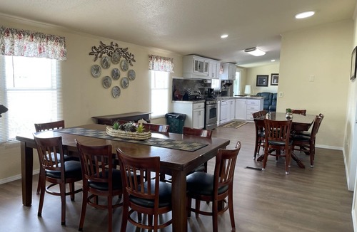 Farmington House | Spacious and Pet friendly with perfect climate control using central Ac/Heat.