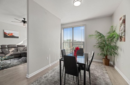 Far North Dallas Apartment | Spacious Dallas Apartment with City Views