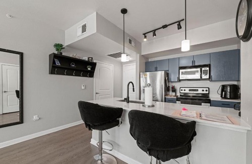 Far North Dallas Apartment | Spacious Dallas Apartment with City Views