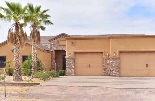 Wittmann House | Spacious Desert Retreat w/Resort-Style Pool Acces