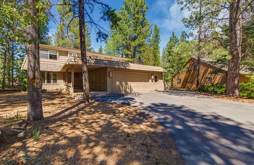 Sunriver House | Spacious dog-friendly home with a game room, private hot tub, & SHARC access