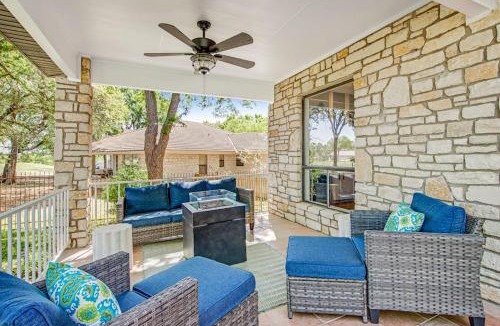 Horseshoe Bay House | Spacious & Elegant Haven with Huge Yard, Updated Interior, AC, & Fast WiFi