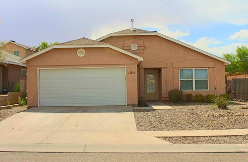 Albuquerque House | Spacious Escape, 1KB, 2QB, Wifi - Private Yard