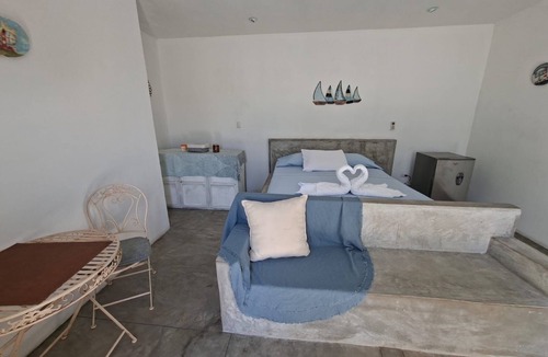 Monterrico Ski Chalet | Spacious Family & Group Chalet w/Pool & Hammock, Walk to Beach