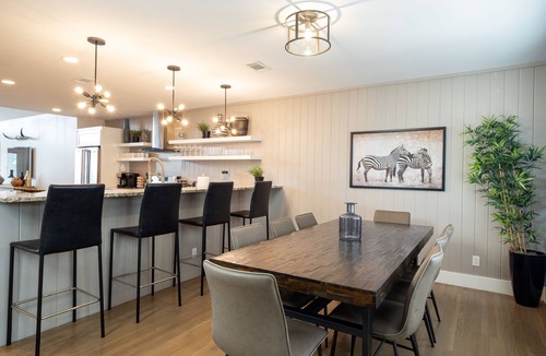Clarksville House | Spacious Home + Walk to SXSW - Kennedy!